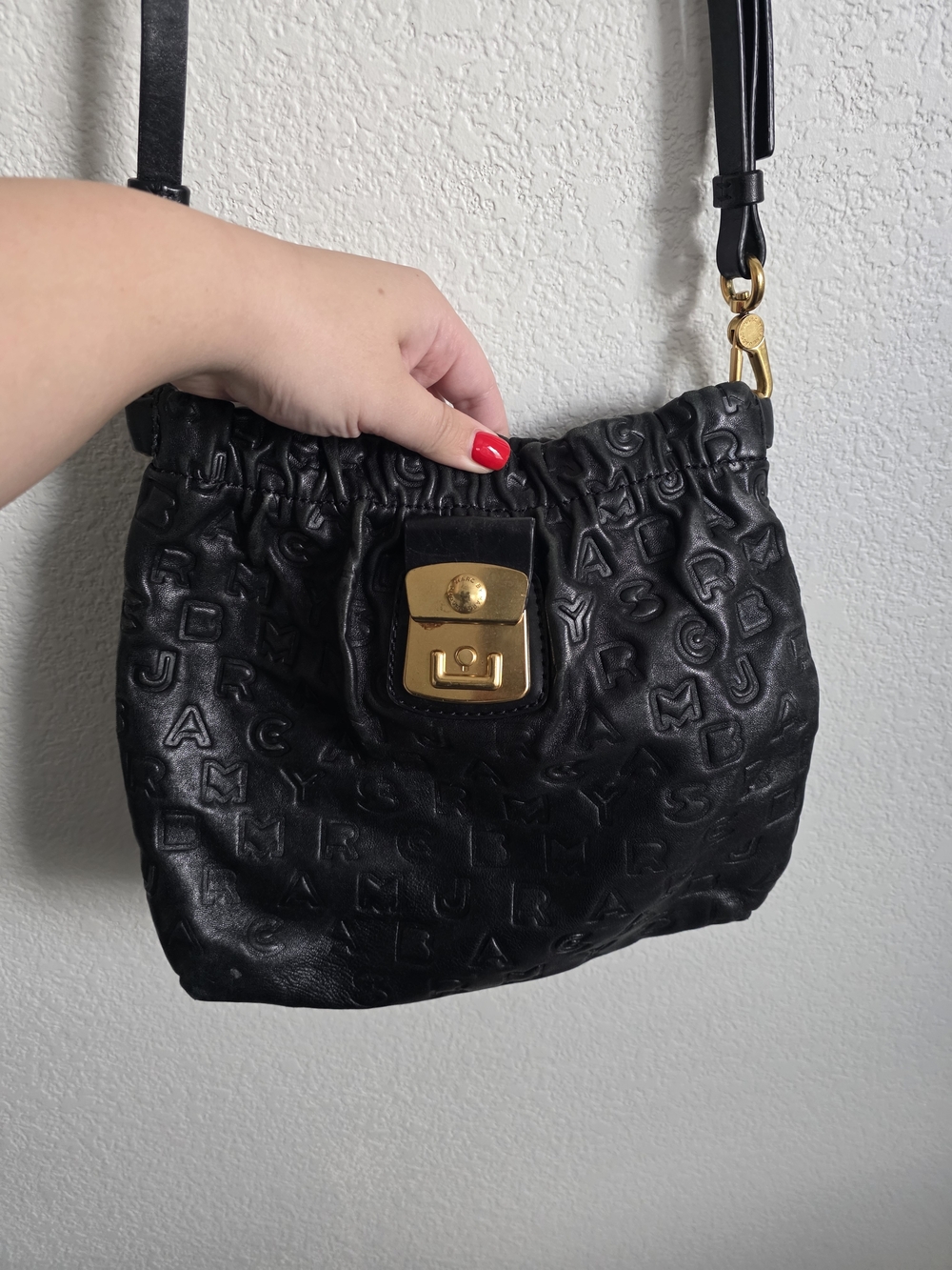 Marc Jacobs Cross Body Bag with Gold Hardware As Is - Picture 2 of 8